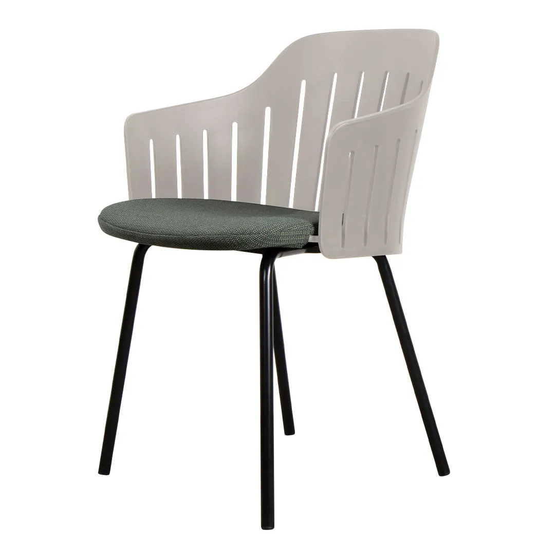 Choice Outdoor Chair - 4 Legs - w/ Back and Seat Cushion