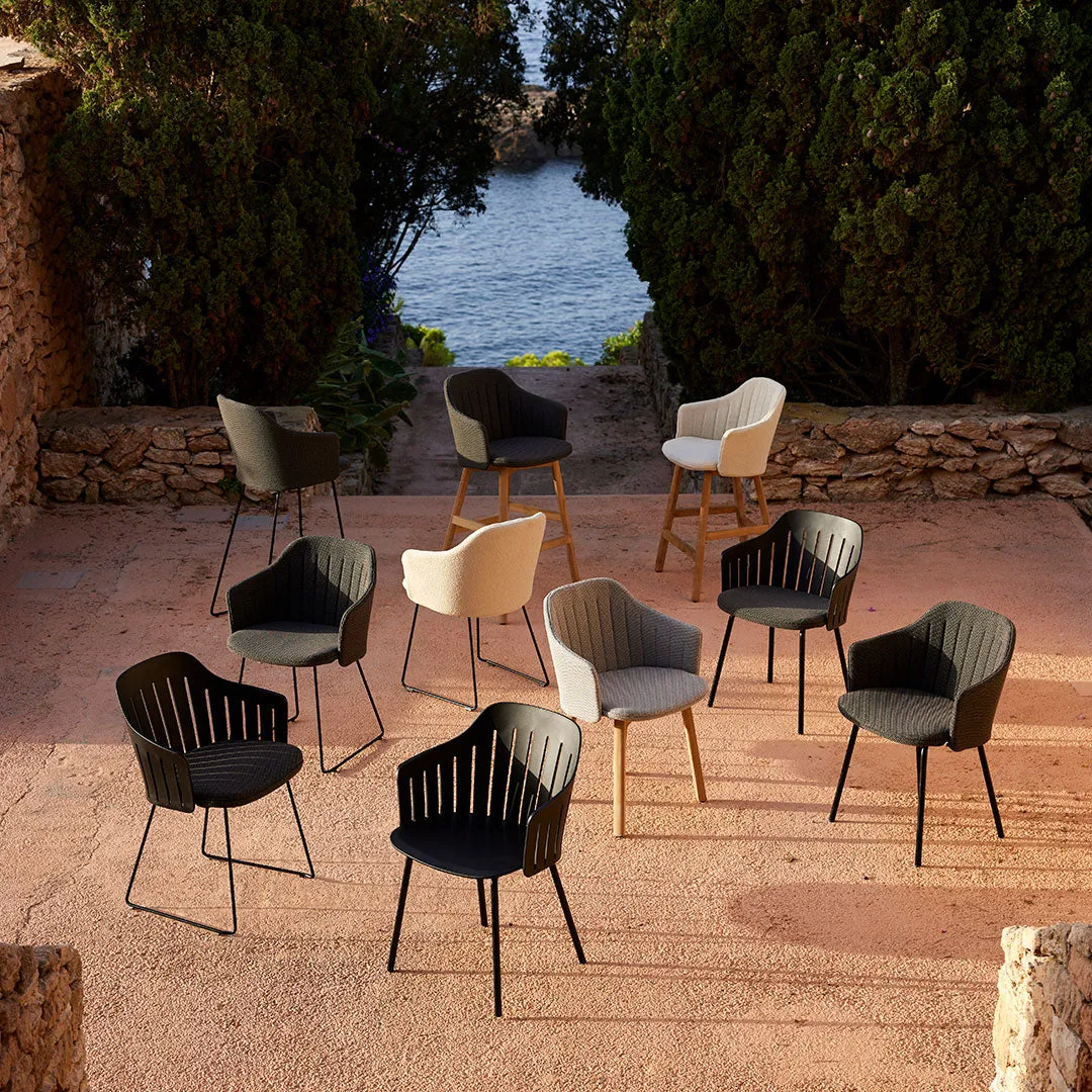 Choice Outdoor Chair - 4 Legs - w/ Back and Seat Cushion