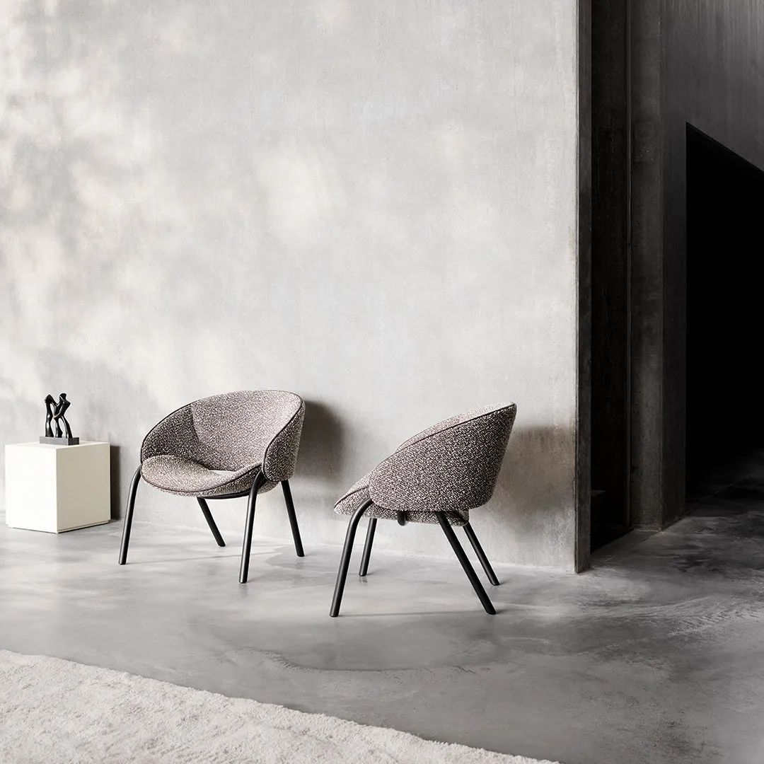 Folium Lounge Chair