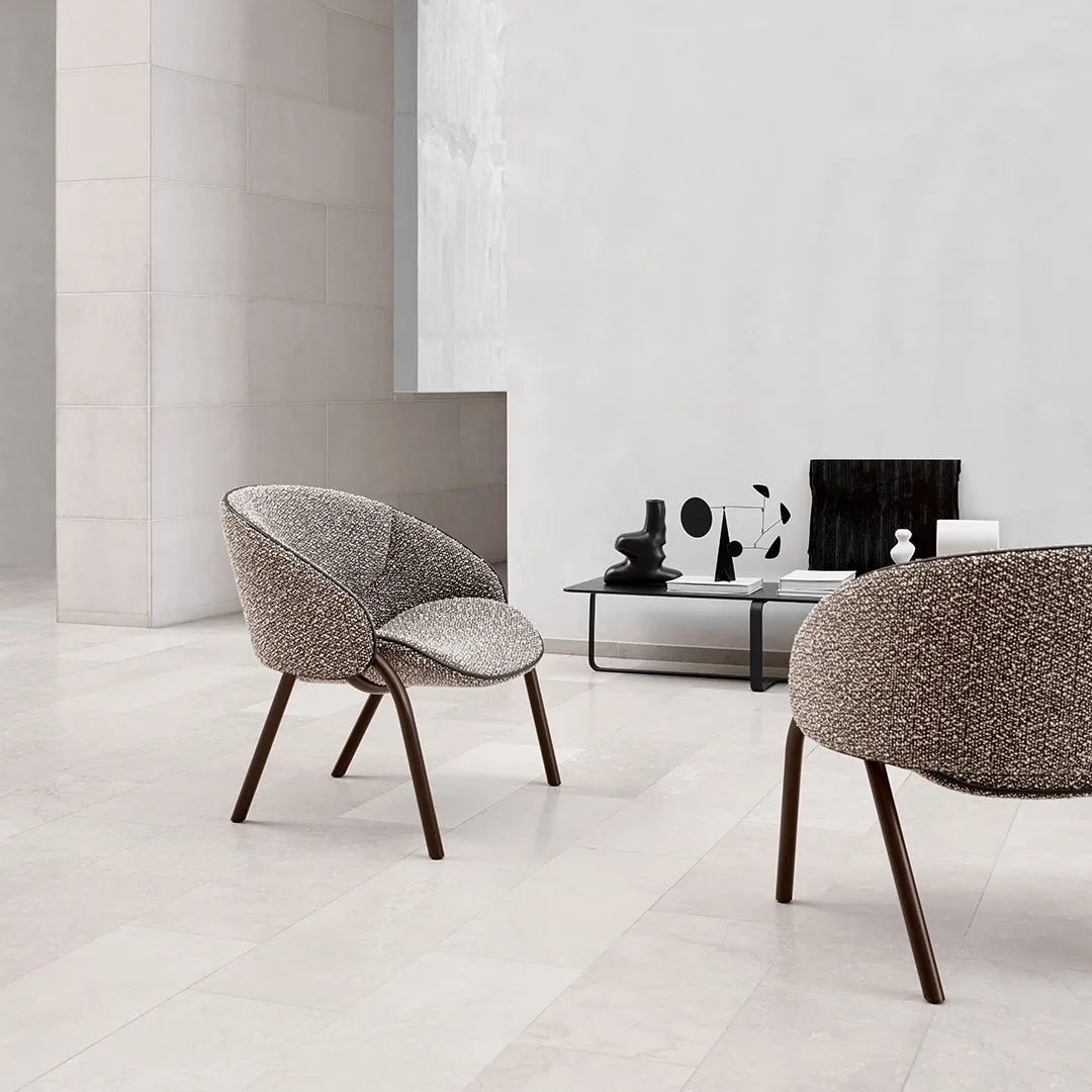 Folium Lounge Chair