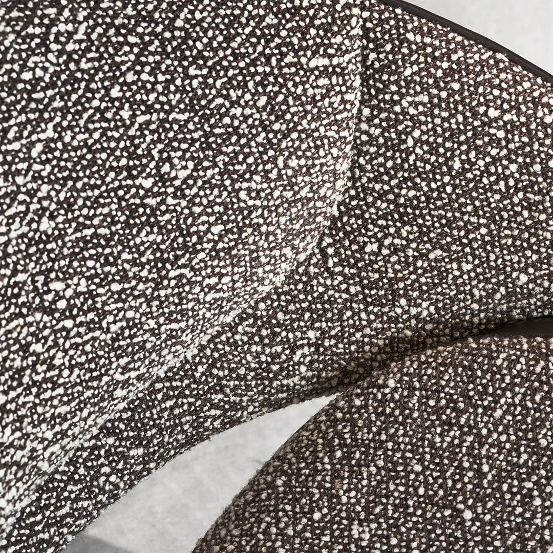 Folium Lounge Chair