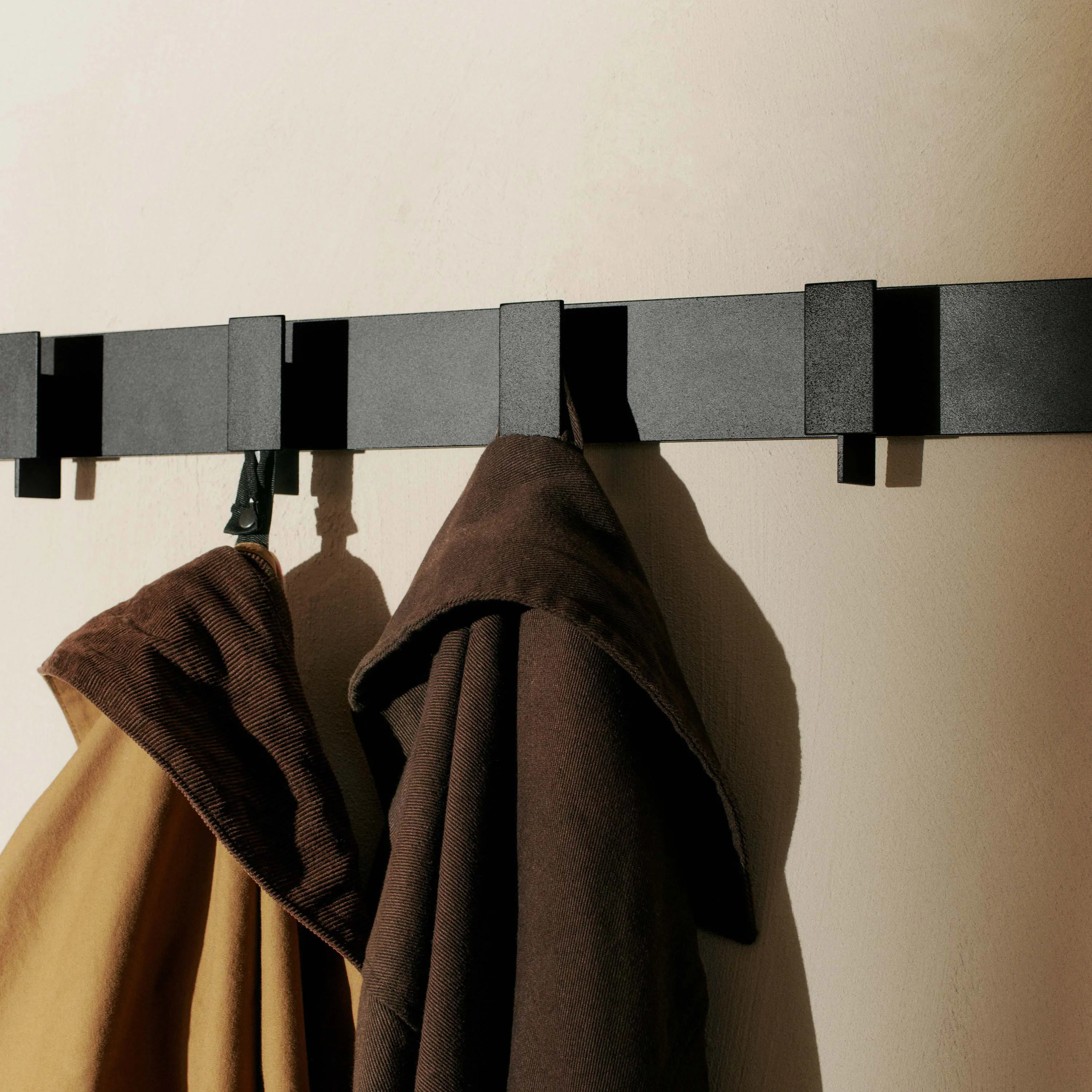 Lager Coat Rack