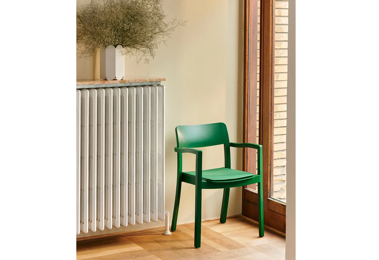 Pastis Armchair
