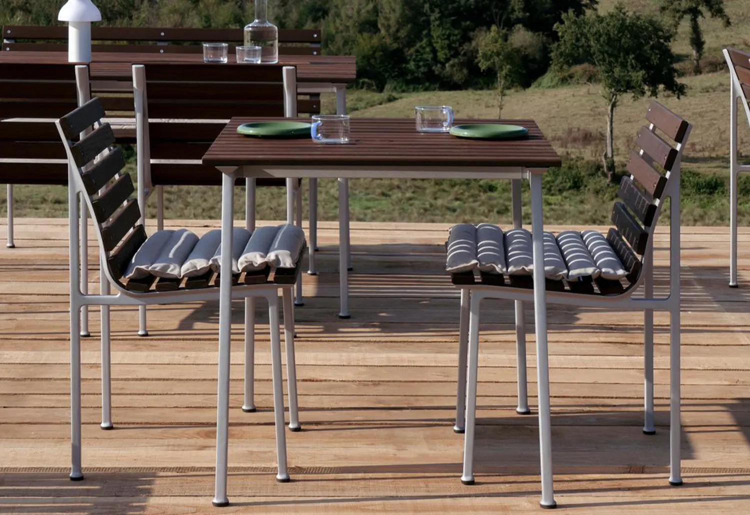 Traverse Table | Square