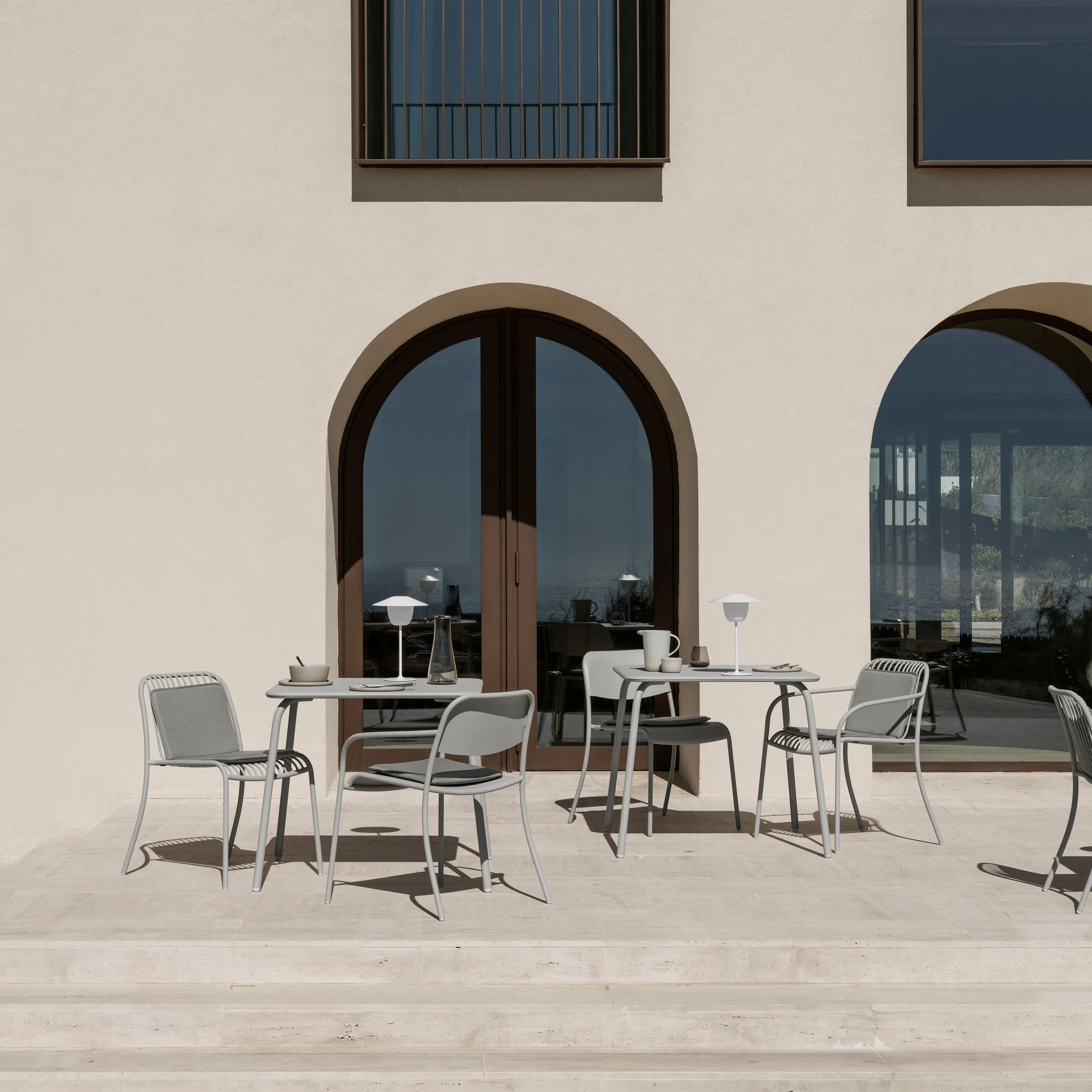 Yua Outdoor Square Bistro Table